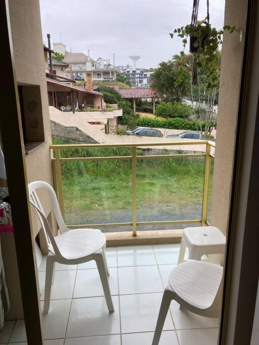 Apartamento De 2 Quartos Na Frente Da De Canajure