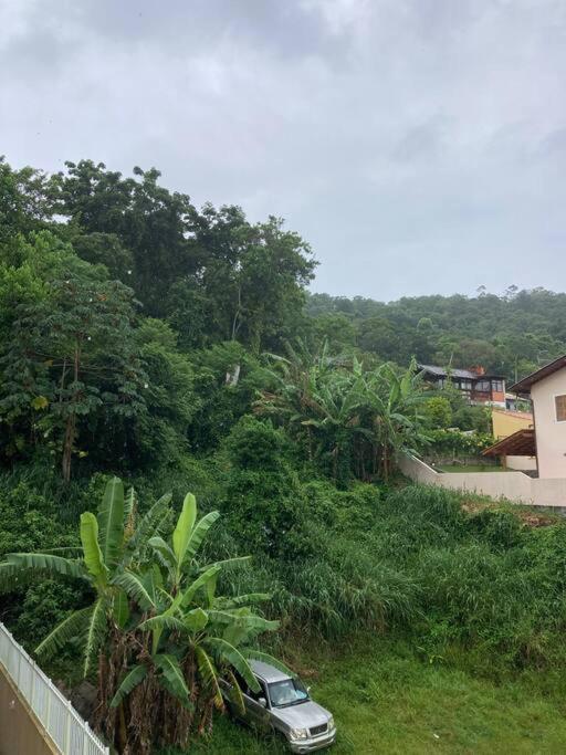 De 2 Quartos Na Frente Da De Canajure * Florianópolis