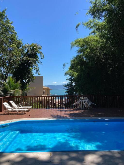 Apartamento De 2 Quartos Na Frente Da De Canajure *